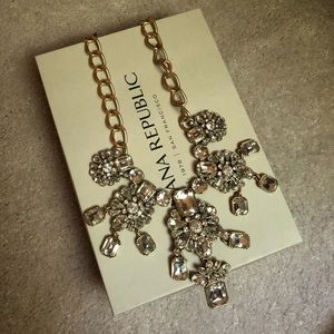 Banana Republic statement necklace